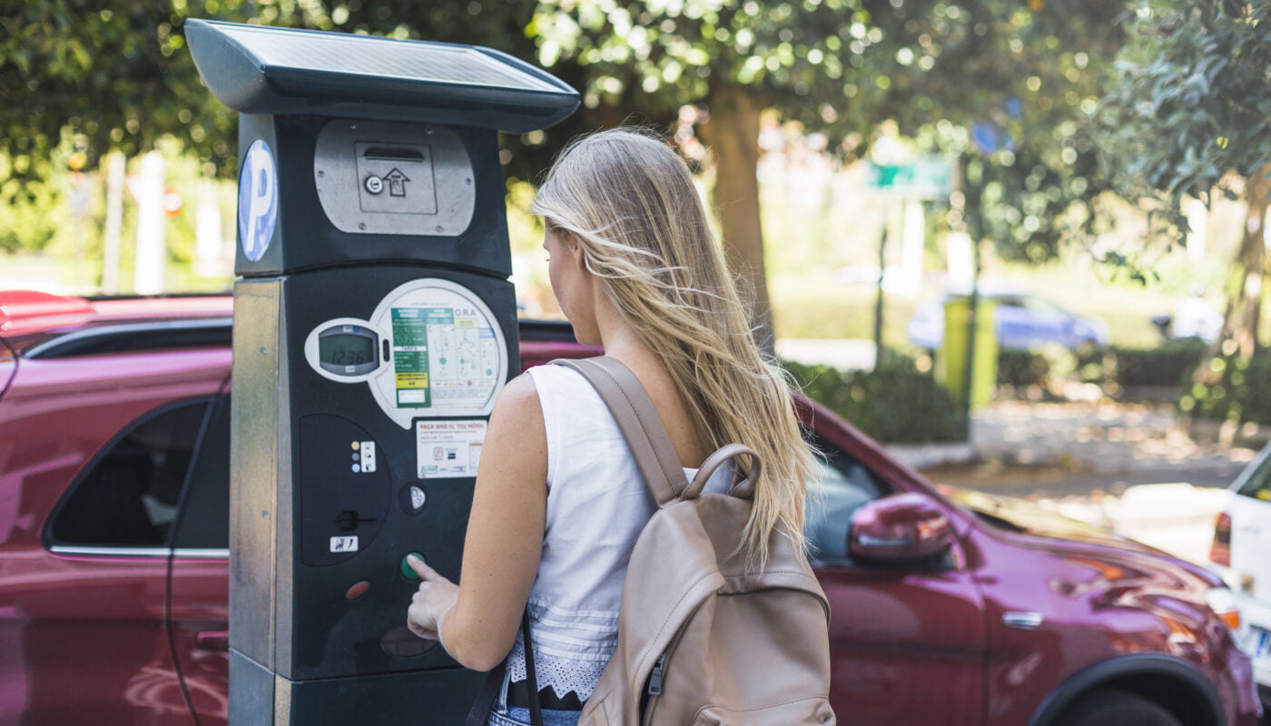 הוצאות חניה וחניונים