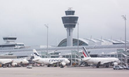 לטוס לחו''ל ולחזור מנמלי תעופה שונים